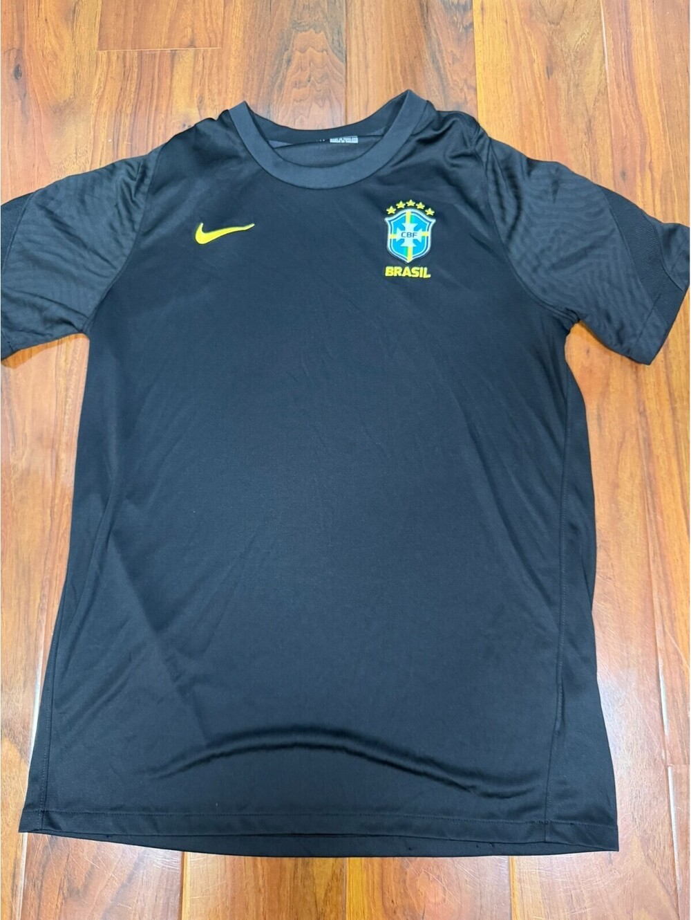 Nike Brazil 2018 Dri Fit Training Soccer Short Sleeve Jersey Shirt Adult Sz L